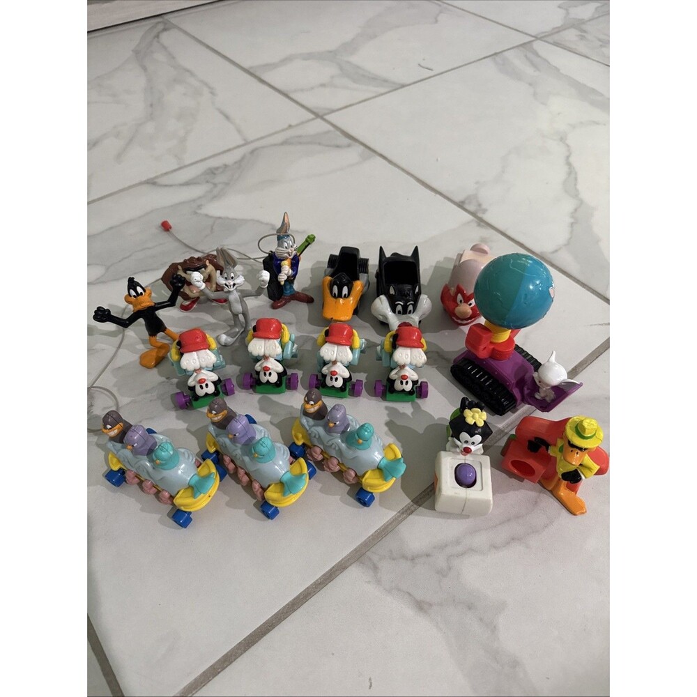 1992-1994 Vintage Animaniacs Looney Tunes Lot of Happy Meal Toys WB